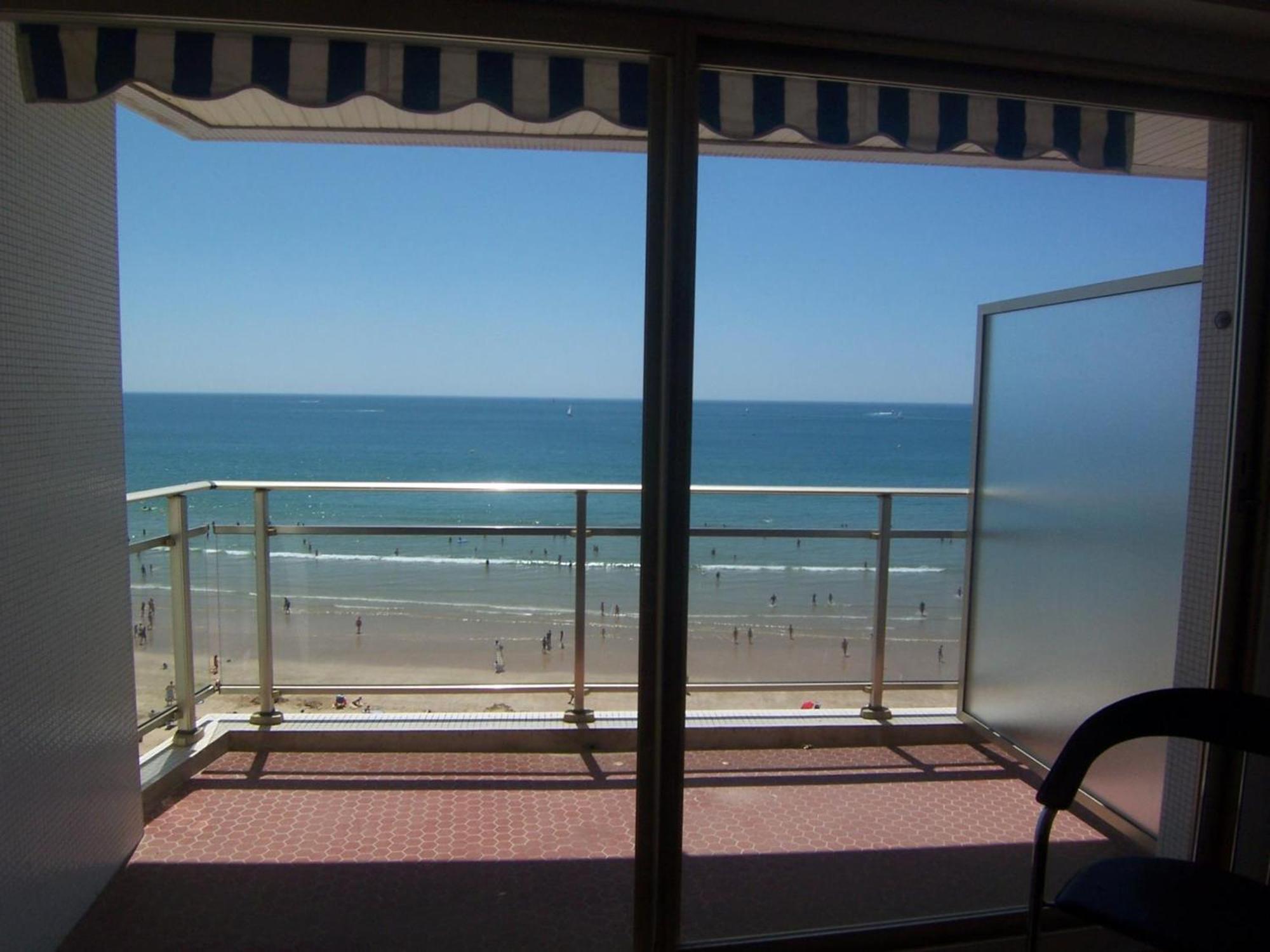 Studio Face Mer Avec Balcon, Proche Commerces Et Plage - Fr-1-197-164 Les Sables-dʼOlonne Zewnętrze zdjęcie